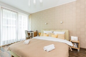 Leilighet, balkong | 1 soverom, strykejern/-brett og wi-fi (inkludert)