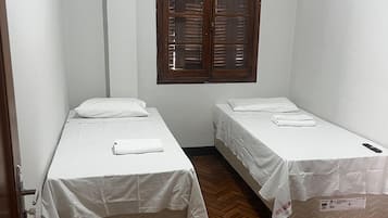 Quarto básico | Wi-Fi de cortesia