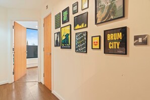 Apartment | Interior - The Royale Penthouse - Skyline View - Balcony (Birmingham)