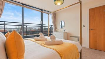 1 bedroom, iron/ironing board, bed sheets