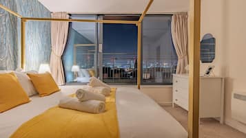 Apartment | 1 bedroom, iron/ironing board, free wired Internet, bed sheets