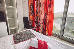 5 quartos, ferros/tábuas de passar roupa, Wi-Fi, roupa de cama