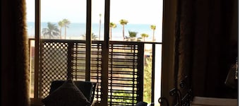Charming Seaview Apartment Near Hassan 2 Mosque