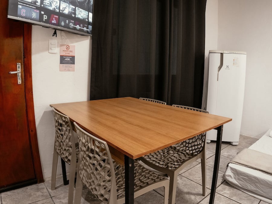 Comfort Studio | Dining