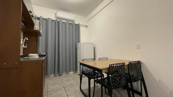 Studio | Dining