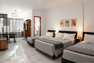 Apartment | Laptop workspace, free WiFi