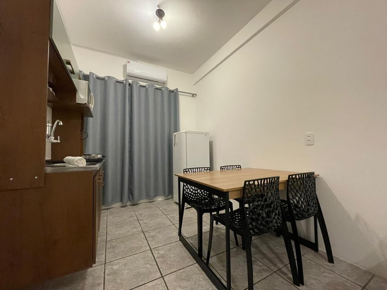 Studio | Dining