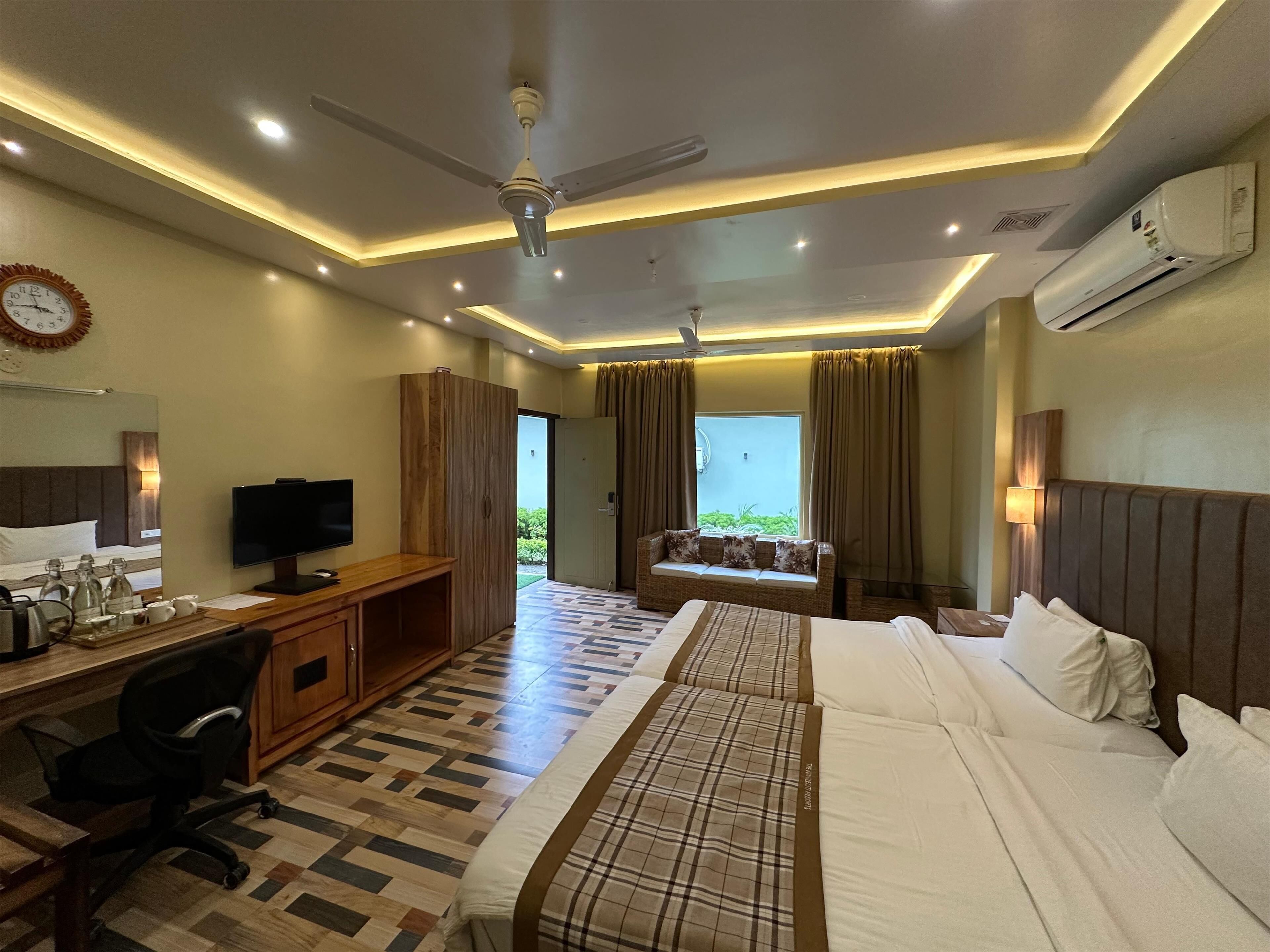 Comfort Twin Room, Non Smoking, Ground Floor | Egyptian cotton sheets, premium bedding, down comforters, pillowtop beds