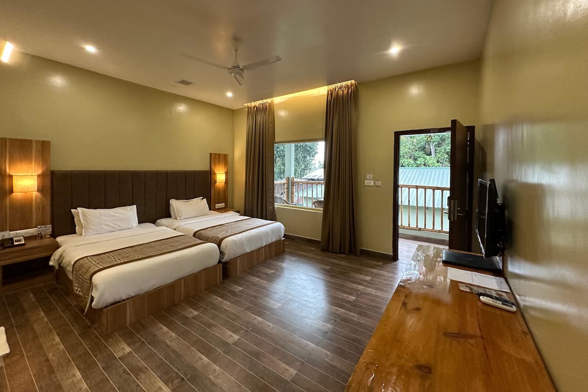 Superior Double or Twin Room, Balcony, Garden View | Egyptian cotton sheets, premium bedding, down comforters, pillowtop beds