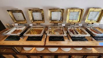 Desayuno continental incluido todos los días