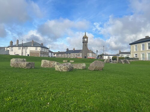 Stunning Flat St Just Near Lands End Coastal Walking & Nature watching Cornwall