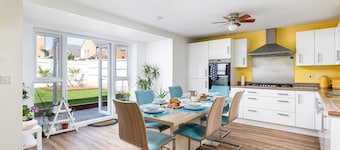 9 bed home designed for contractors and families