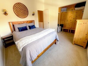 3 chambres, fer et planche Ă repasser, Wi-Fi gratuit, draps fournis