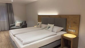 Comfort dubbelrum | Skrivbord och gratis wi-fi