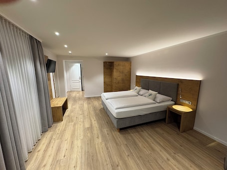 Basic Double Room | Desk, free WiFi