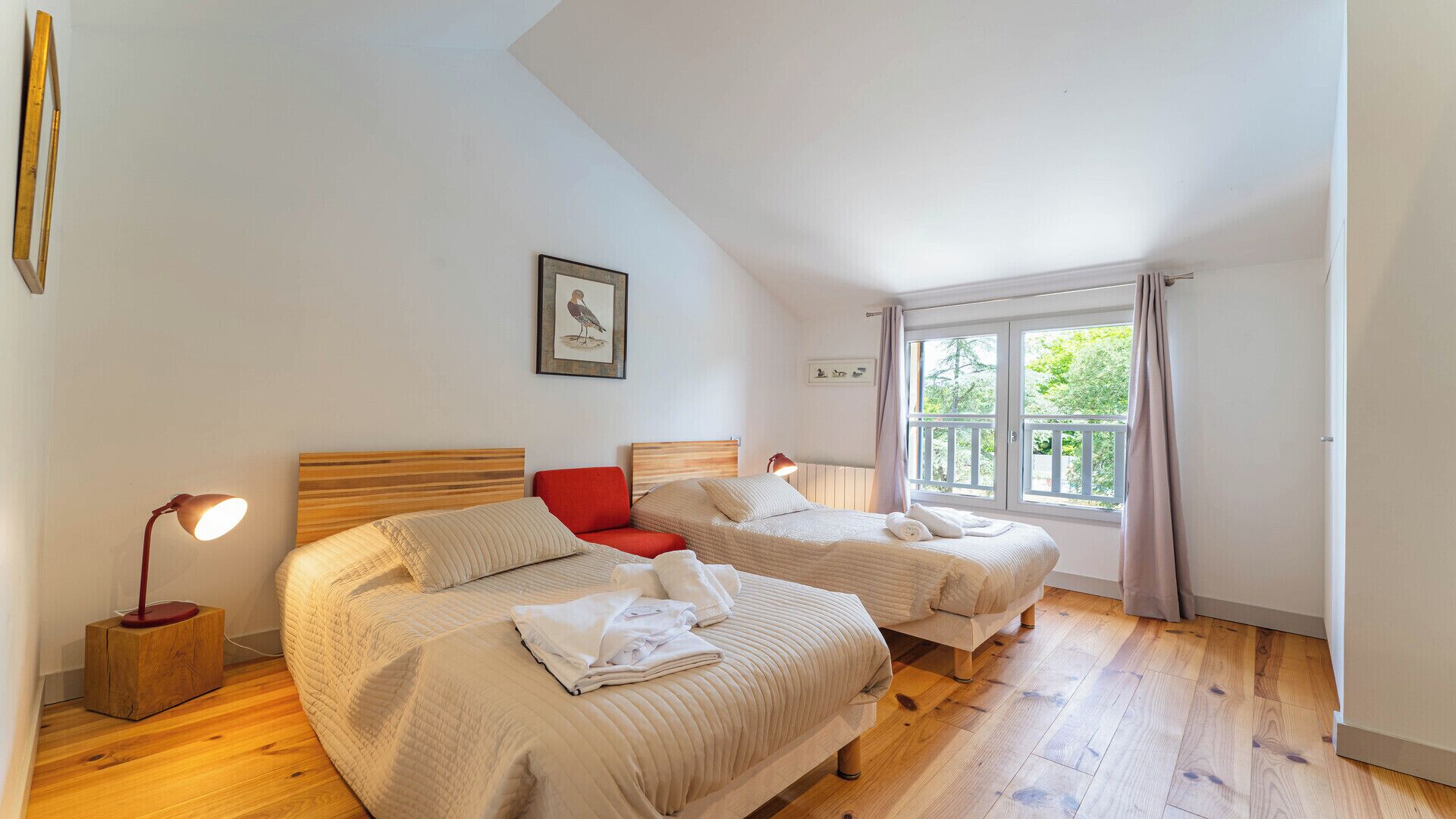 3 chambres, fer et planche à repasser, lit parapluie, Wi-Fi