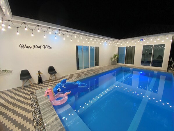 Pool - Pool Villa 3 Rooms and 4 Bathrooms (Muang Pattaya Banglamung)