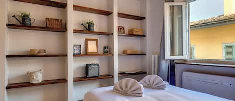 Apartment, 3 Schlafzimmer | 3 Schlafzimmer, Bügeleisen/Bügelbrett, kostenloses WLAN