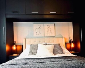 3 bedrooms, iron/ironing board, WiFi