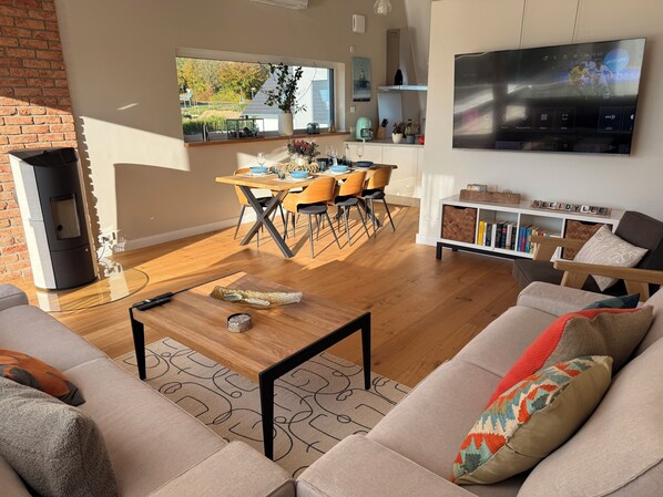 Smart TV, fireplace - Elegant vacation home Seeidylle with a view of Lake Möhne and Ansberg Forest (Möhnesee)