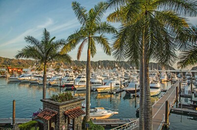 Stylish Condo with Stunning View in Los Suenos