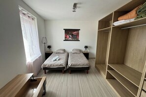 1 Schlafzimmer, WLAN, Bettwäsche