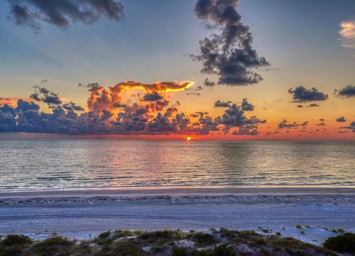 Liegestühle, Strandtücher