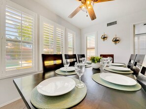 House, Multiple Beds, Pool Access, Pool View (La Pryor Gilbert) | 4 bedrooms, individually decorated, individually furnished, bed sheets