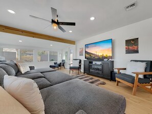 House, Multiple Beds, Patio, Mountain View (Boulder Apache Junction) | Living area | Fireplace - Boulder Apache Junction (Apache Junction)