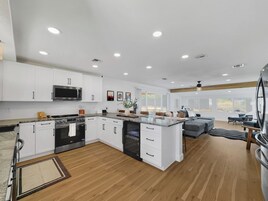 独立别墅, 多张床, 露台, 山景 (Boulder Apache Junction) | 私人厨房 | 茶具/咖啡用具