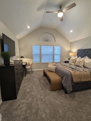 4 bedrooms, WiFi, bed sheets