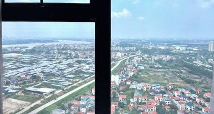 2 bedroom apartment 75m2, spacious, nice view, high speed wifi, full amenities.
