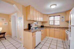 Fridge, microwave, oven, stovetop - Southernmost Retreat | On Duval! With Hot Tub, Patio (Key West)