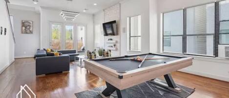 Spielezimmer