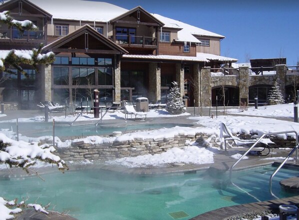 Indoor pool, a heated pool - Grand Timber Lodge Ski in/out - 2BD Kitchenette (Breckenridge)