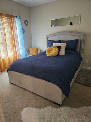 4 soverom, strykejern/-brett, wi-fi og sengetøy