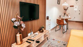 TV