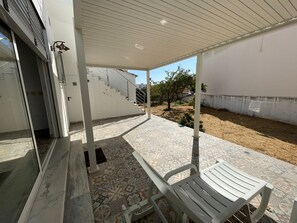 Terrace/patio - Single-storey family vacation home 500m from the beaches (Quarteira)