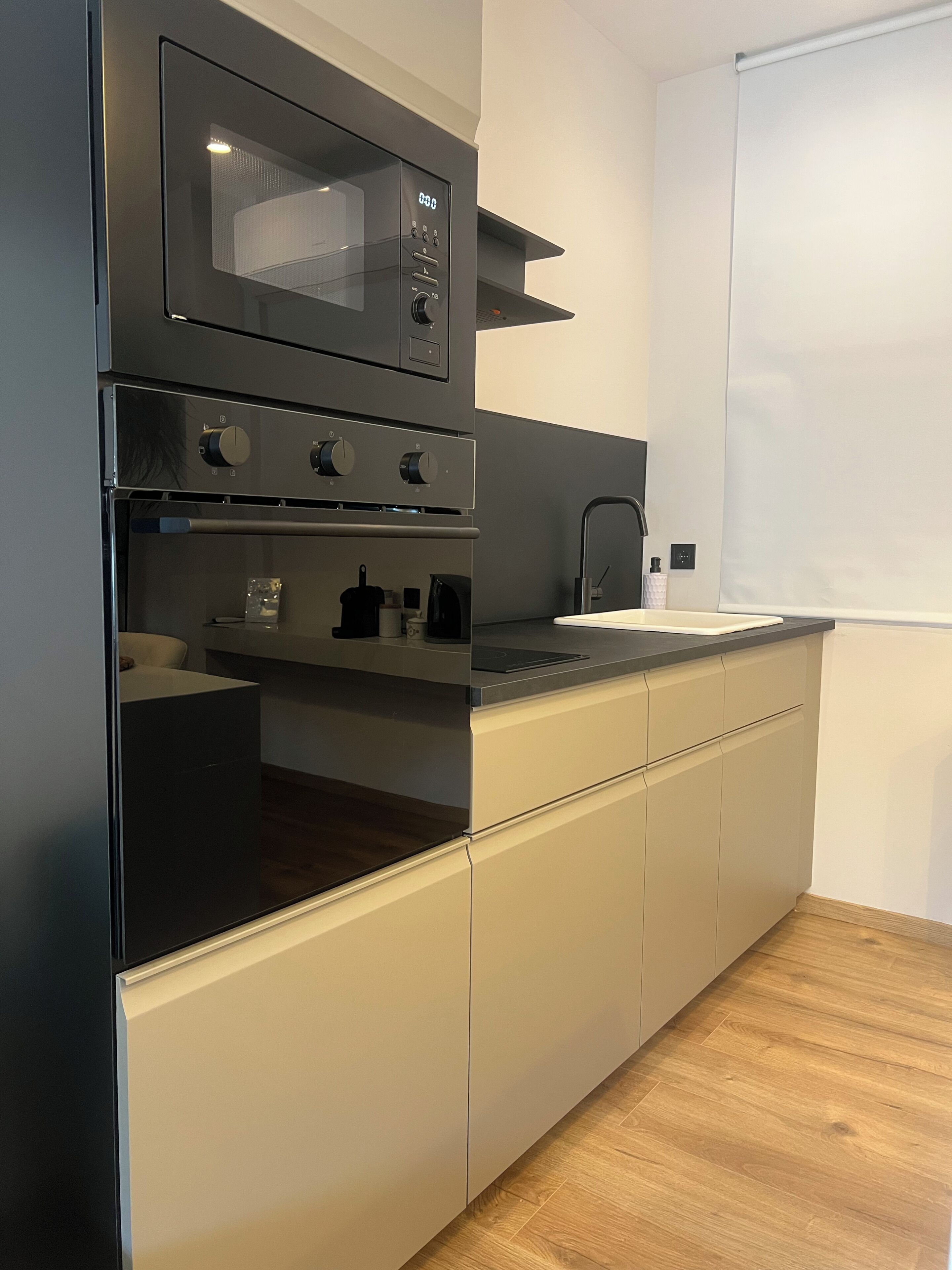 Panoramic Studio Suite, Sea View | Private kitchen | Oven, espresso maker, coffee/tea maker, electric kettle