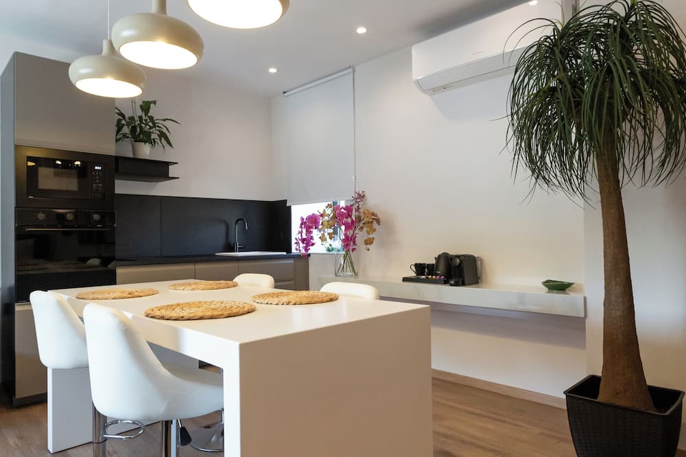 Apollonio Suites