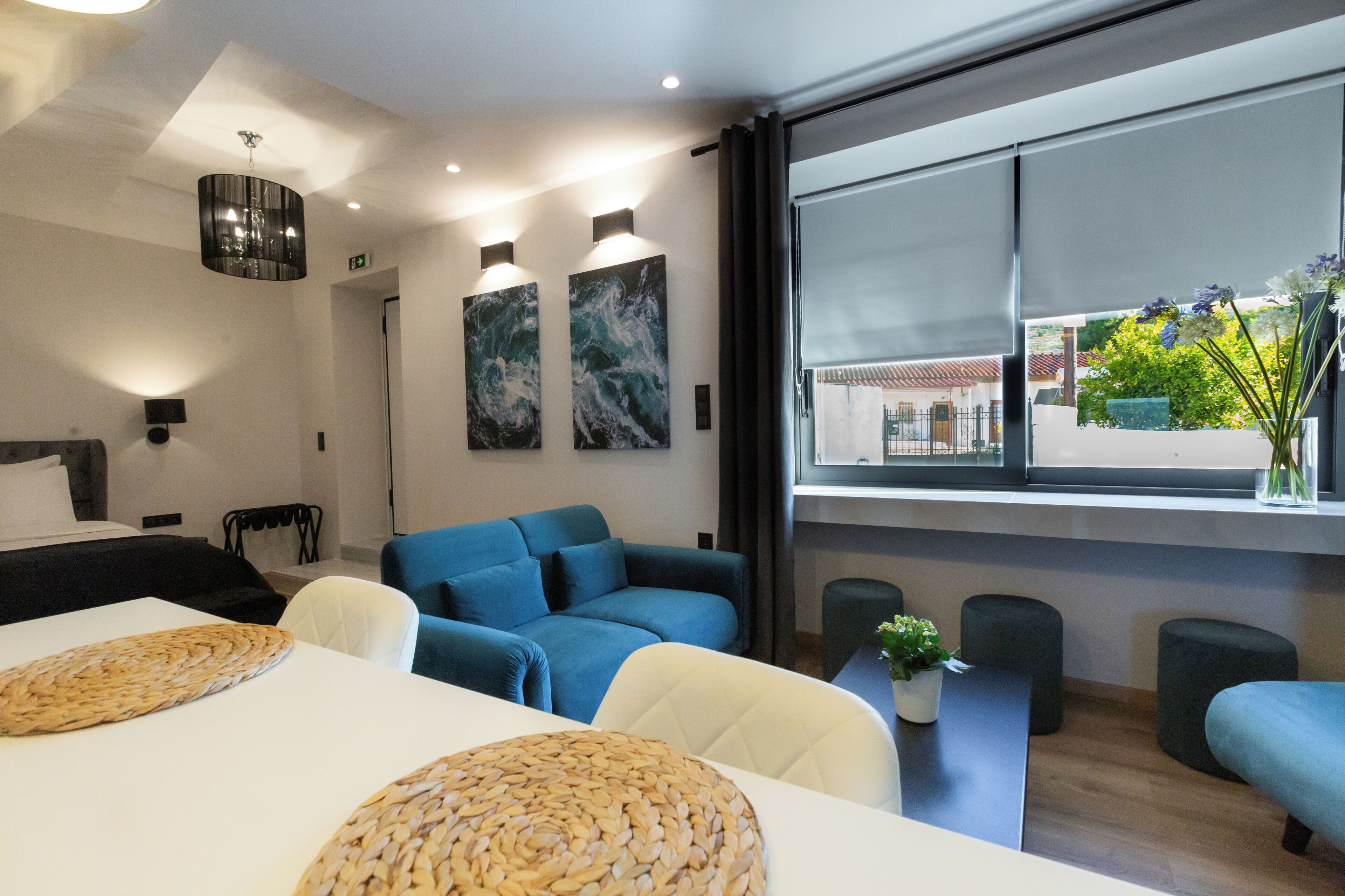 Panoramic Studio Suite, Sea View | 1 bedroom, Frette Italian sheets, premium bedding, pillowtop beds