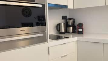 Panoramic Studio Suite, Sea View | Private kitchen | Oven, espresso maker, coffee/tea maker, electric kettle