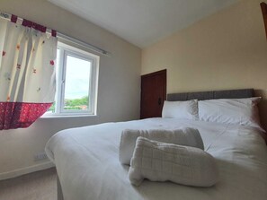 Nhà, 3 phòng ngủ, quang cảnh thành phố | 3 phòng ngủ 