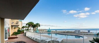 Sandy Key 635 2 BD 2BH 6th Floor