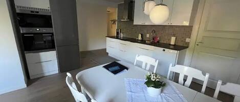 House | Private kitchen