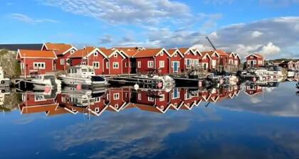 5 Star Holiday Home in Mollosund
