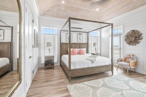 2 عدّة غرف نوم وخزنة داخل الغرفة وسرير سفر وواي فاي مجانًا