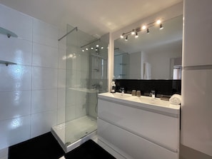 Hair dryer, towels, soap, toilet paper