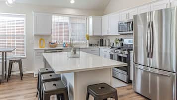 微波炉、烤箱、炉灶、洗碗机