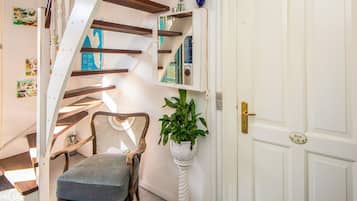 House | Interior